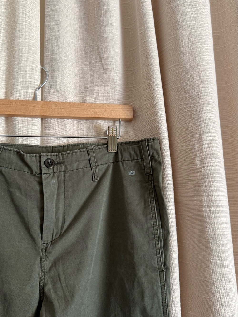 G1 goods Women's Olive Green Flat Front Pants
